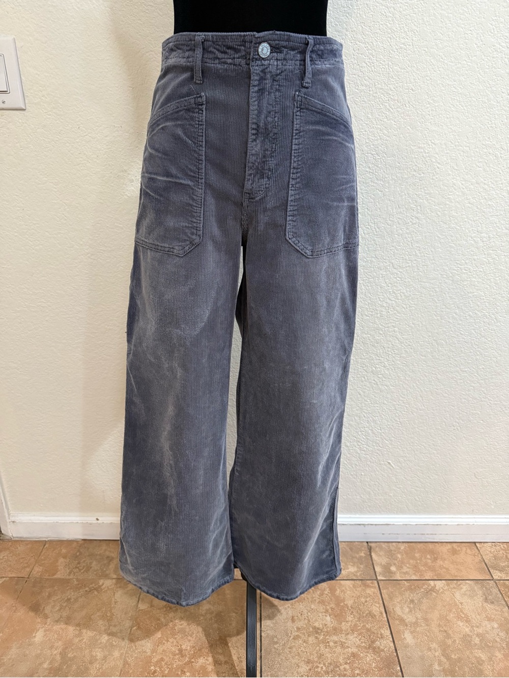 Pilcro Wide-Leg Corduroy Women Pants in Washed Gray Size 27